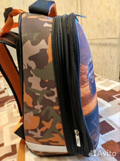 Школьный рюкзак