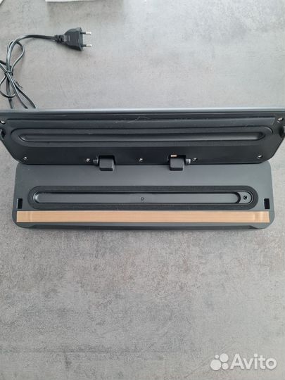 Вакуумный упаковщик Dexp