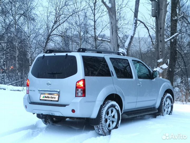 Nissan Pathfinder 2.5 МТ, 2011, 289 000 км