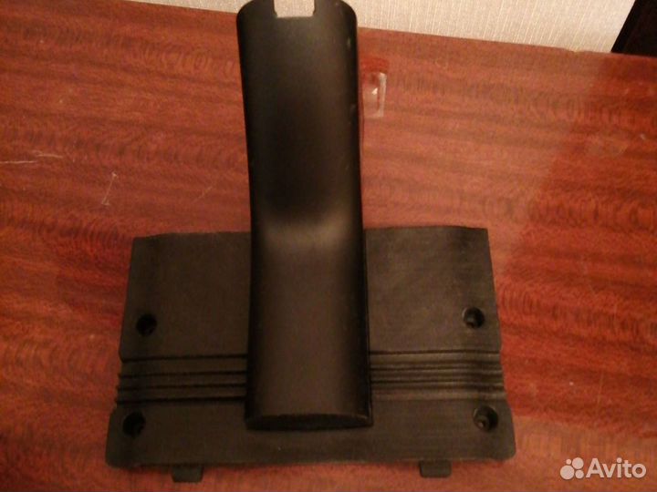 Кронштейн для телевизора