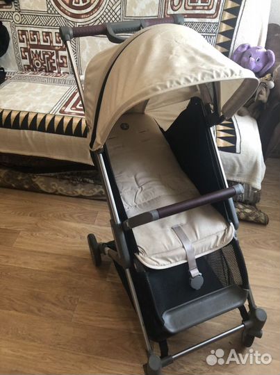 Коляска прогулочная Be2Me «S202» бежевая