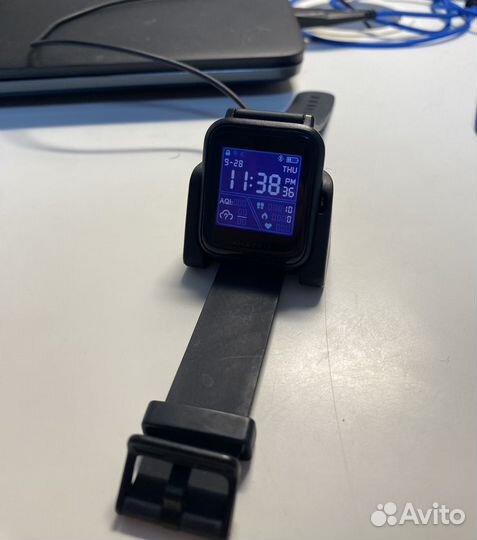 Смарт часы Amazfit Bip Lite