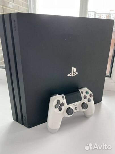 Sony PS4 pro 1tb