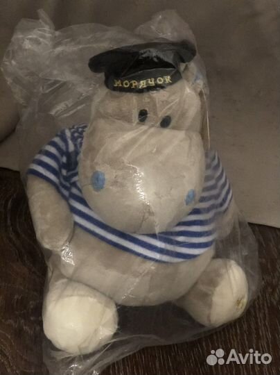 Игрушка бегемот