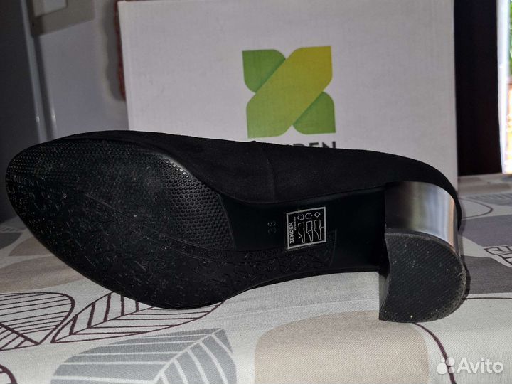 Туфли женские 38 размер черные