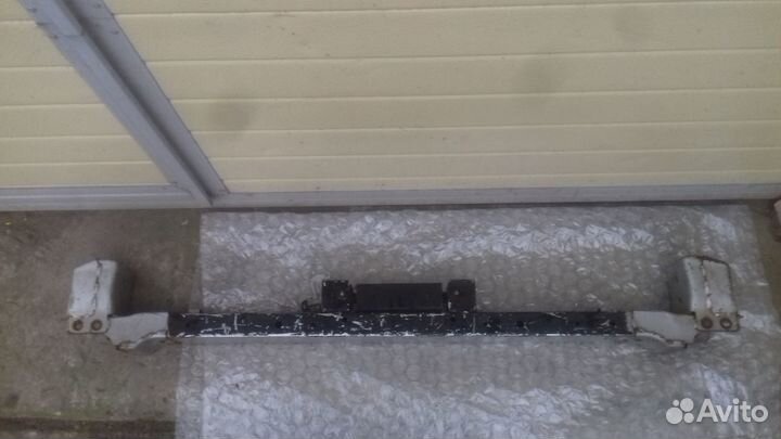 Хонда Аккорд 7(03-07) усилитель переднего бампера