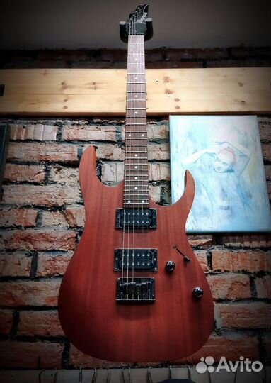 Отличный Ibanez RG421 MOL
