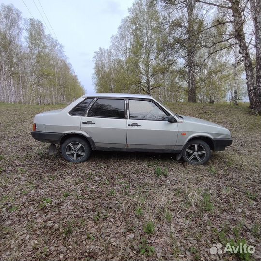 ВАЗ 21099 1.5 МТ, 2001, 187 000 км