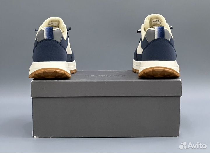 Кроссовки кеды женские Lacoste