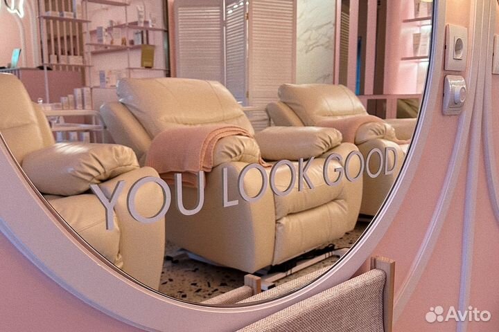 Администратор салона красоты