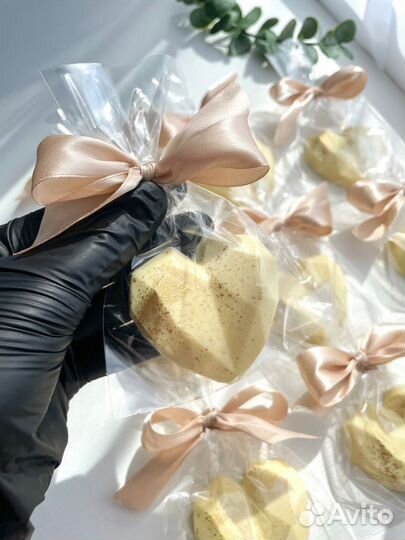 Корпоративные подарки на 8 марта 23 февраля