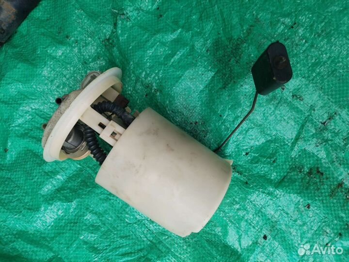 Бензонасос Рено Симбол 2003г