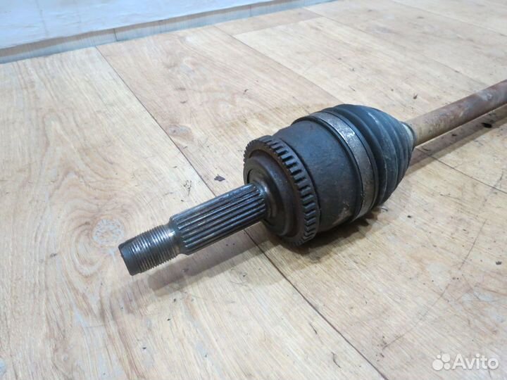 Привод передний левый Hyundai Solaris