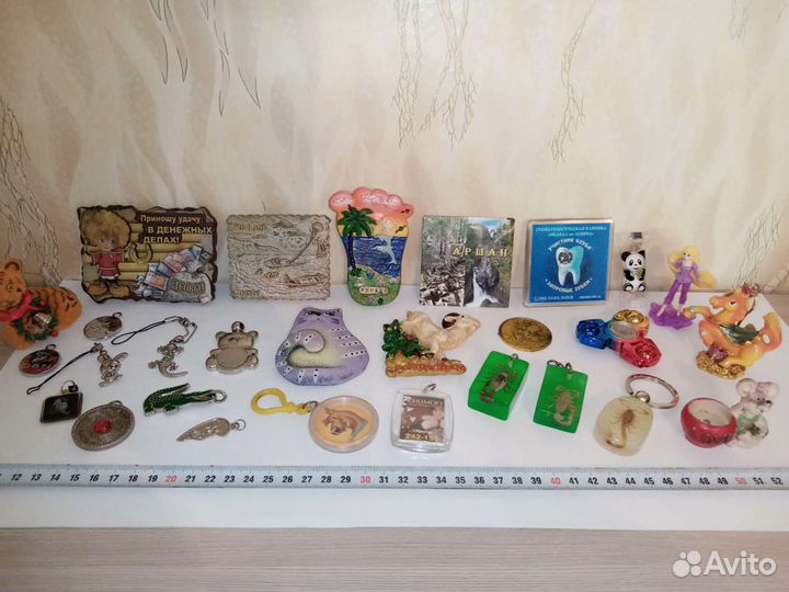 Магниты на холодильник. Брелки для ключей. Коллекц