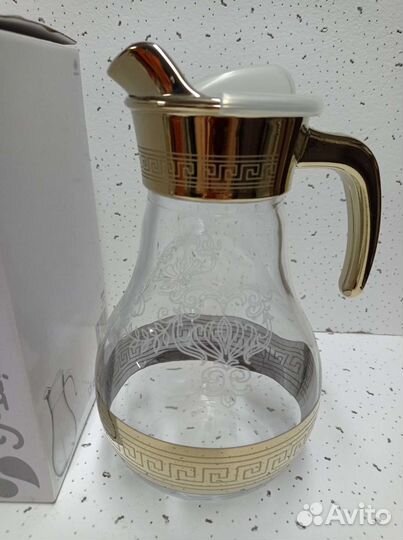 Хрустальный кувшин