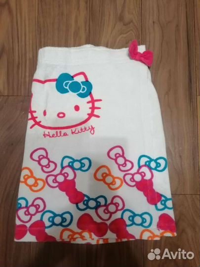 Пляжные полотенца и купальник Gymboree