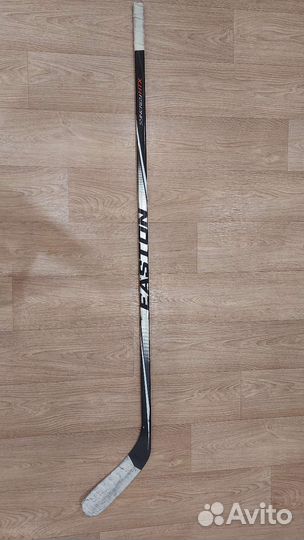 Клюшка хоккейная