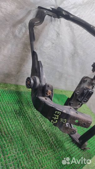 Кронштейн фары правой Mercedes Benz E-class W211