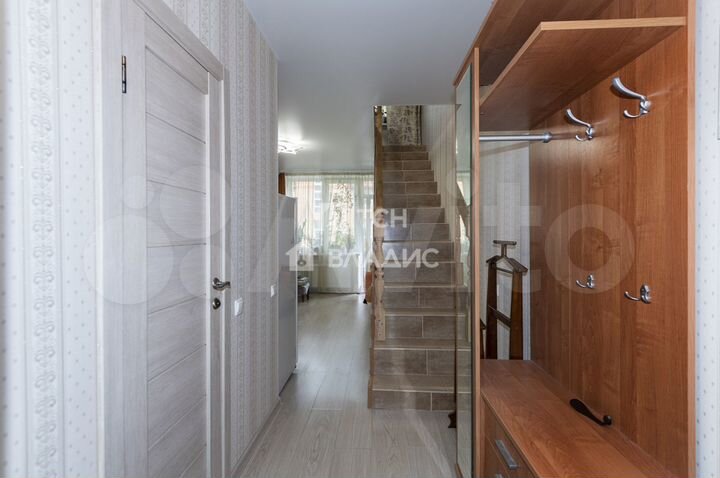 2-к. квартира, 51 м², 2/4 эт.