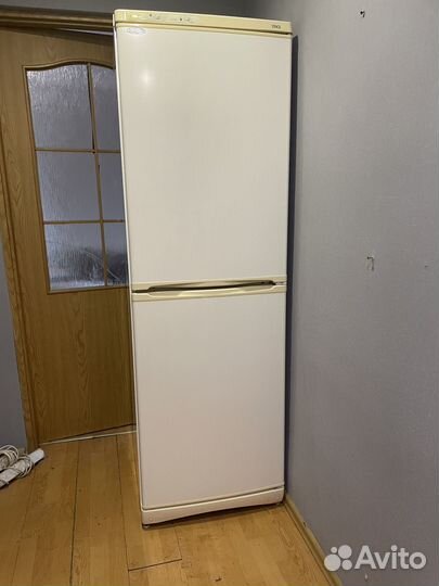 Холодильник бу stinol