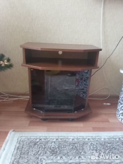 Тумба под тв