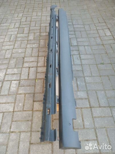 Накладки порога VW sharan 2004 г.в. 7M3853890