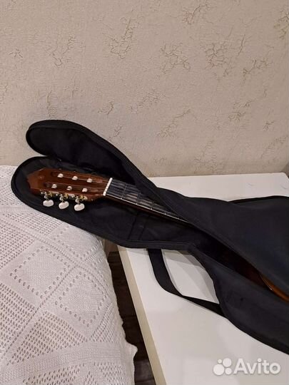 Гитара Yamaha C40 классическая + чехол