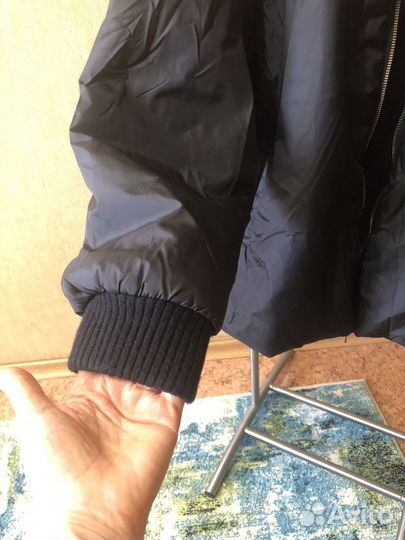 Куртка модный фасон расклешенная