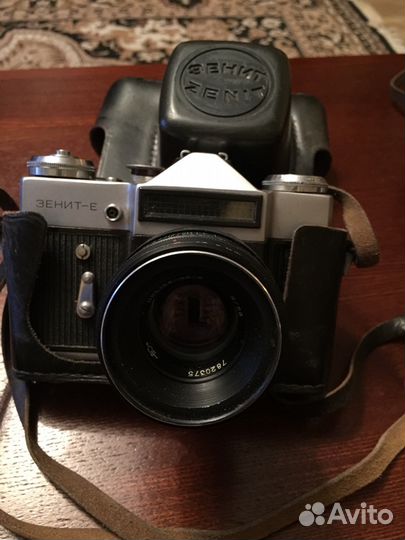 Фотоаппарат Зенит Е (зеркальный) продаю