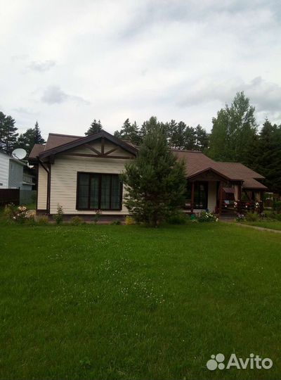 Бригада строителей