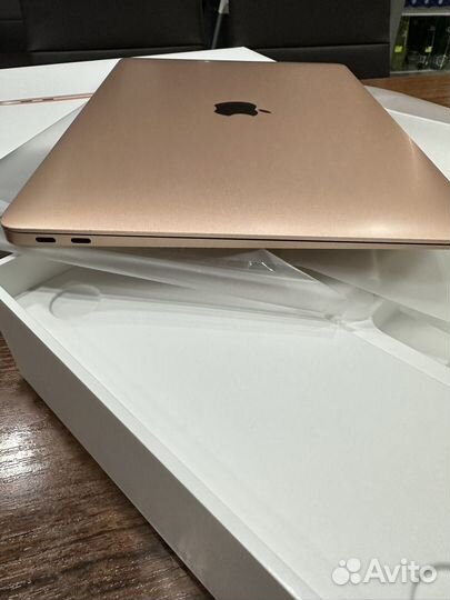Apple MacBook Pro 13 m1
