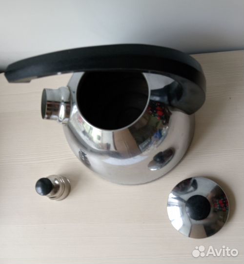 Чайник со свистком