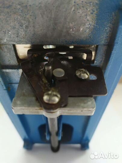 Детская швейная машина