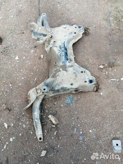 Подрамник Peugeot 308 4A/C EP6 2011