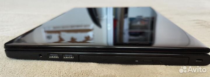 Ноутбук Dell Core i5-5200U, 16GB, SSD 250, HDD 1TB