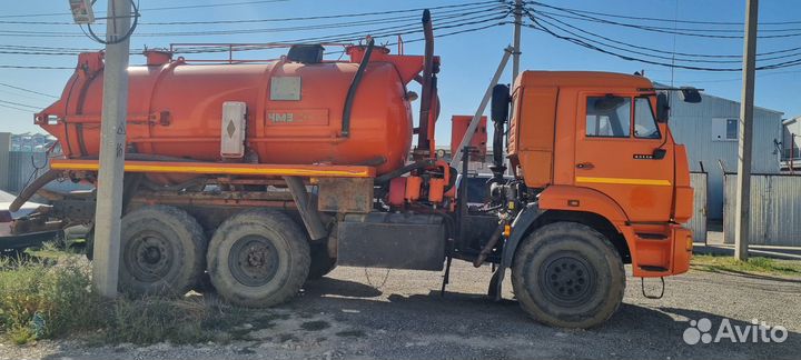 Автоцистерна вакуумная илосос