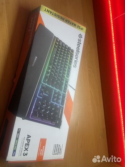 Игровая клавиатура Steelseries