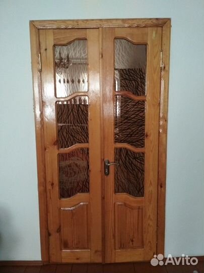 Двери деревянные