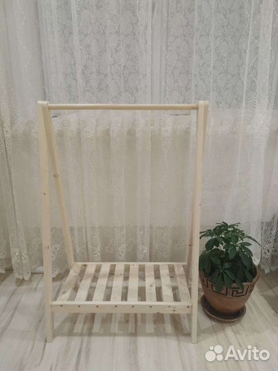 Вешалка напольная