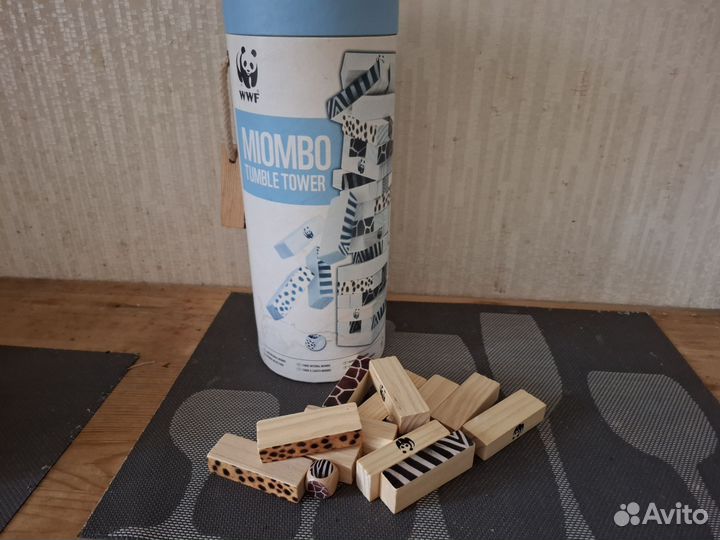 Дженга, падающая башня