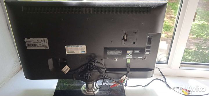 Монитор Dell Full HD