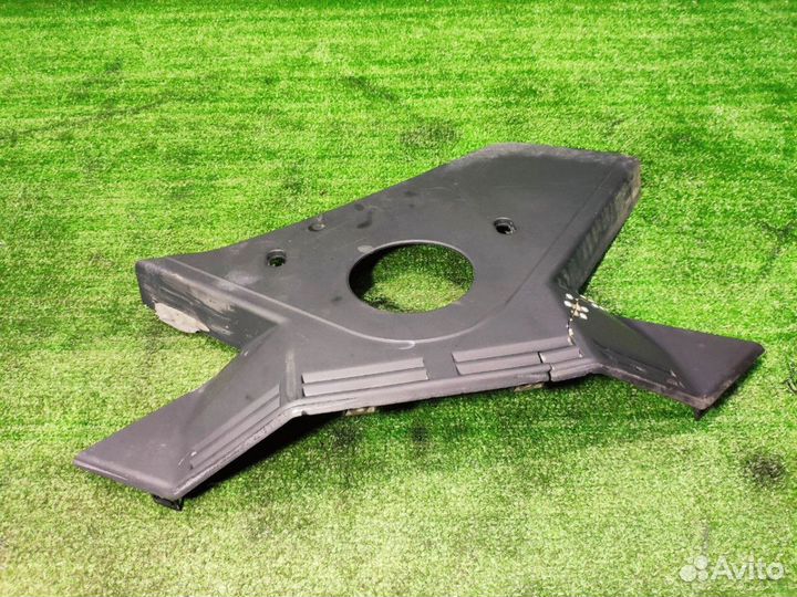 Кожух (крышка) ремня грм Audi A6 C4 2.6