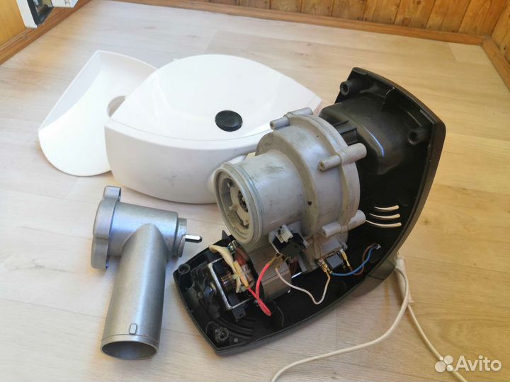 Мясорубка Moulinex HV 4, и HV8 на запчасти