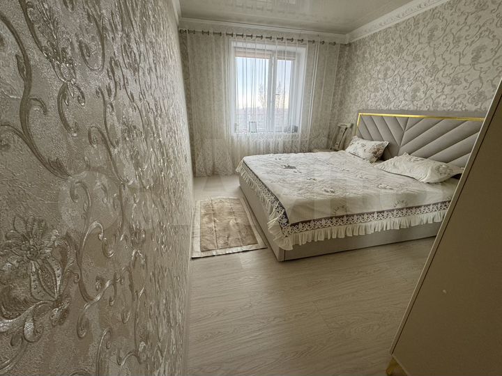 3-к. квартира, 102 м², 7/9 эт.