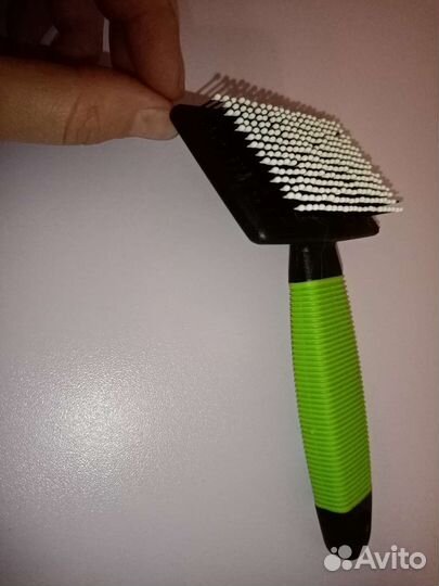 Расчёска-чесалка для короткошерстных животных