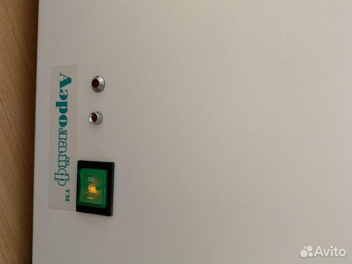 Уф очиститель / стерилизатор воздуха класса H14