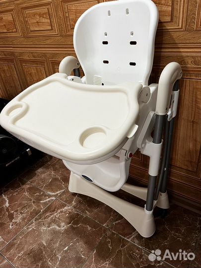 Стульчик для кормления babyton
