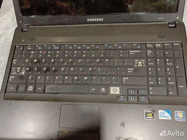 Samsung ноутбук