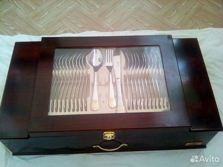 Столовый подарочный набор