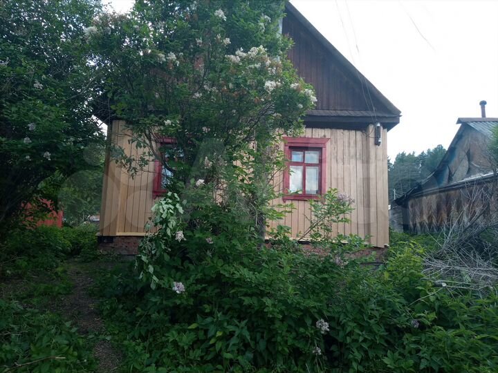 Дача 46 м² на участке 8 сот.